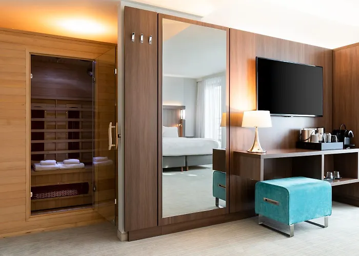 Courtyard By Marriott Eu 4*