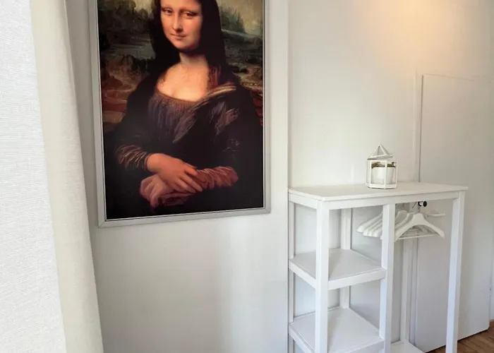 Apartment Lumineux Dans Un Quartier Anime