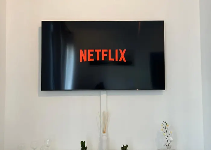 Apartment Lumineux Dans Un Quartier Anime Brüssel