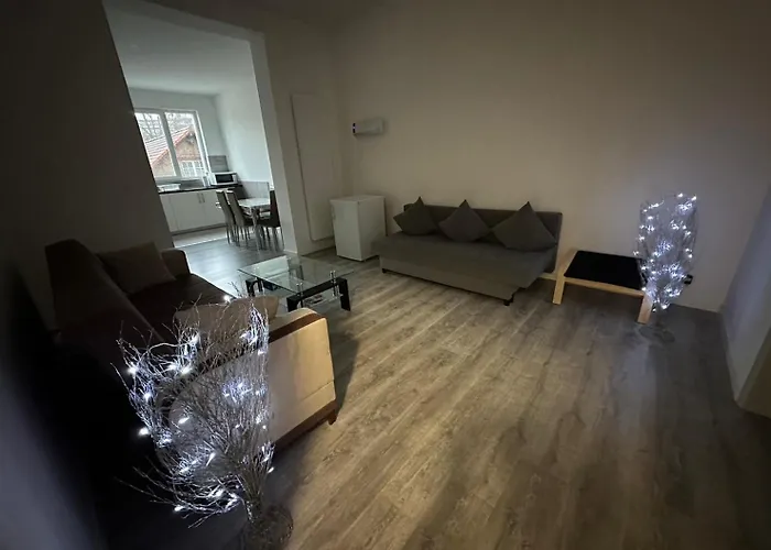 Dreamland Eu, Apartment *