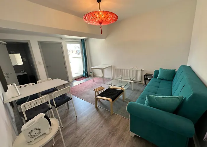 Dreamland Eu, Apartment *