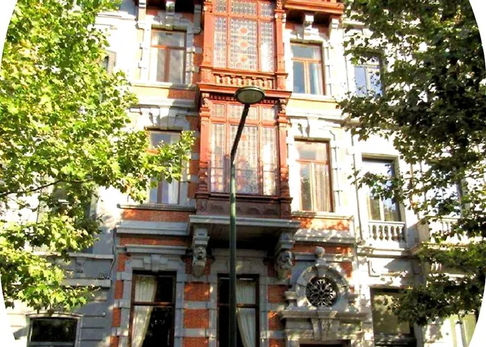 Bed & Breakfast Maison Jamaer 4*