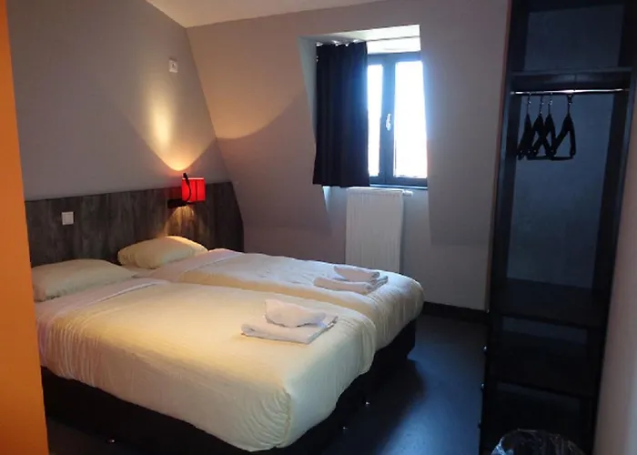 Brxxl 5 Centre Hostel