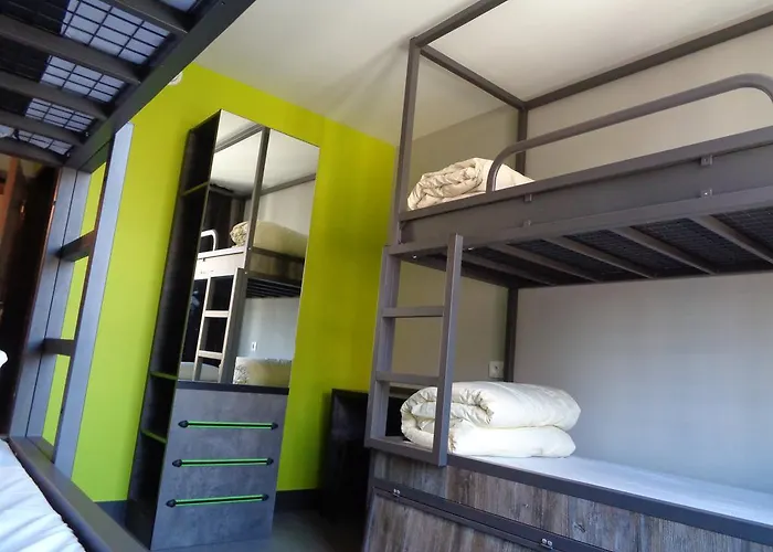 Brxxl 5 Centre * בריסל