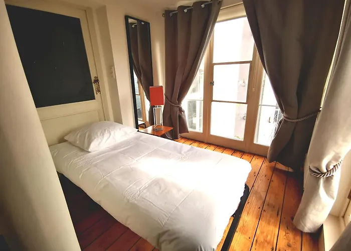 Bed & Breakfast Maison Jamaer 4*