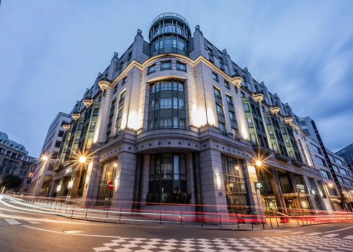 Radisson Collection Grand Place 5*