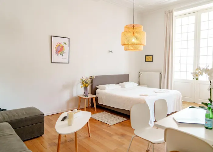 Smart - Gare Du Midi Apartament