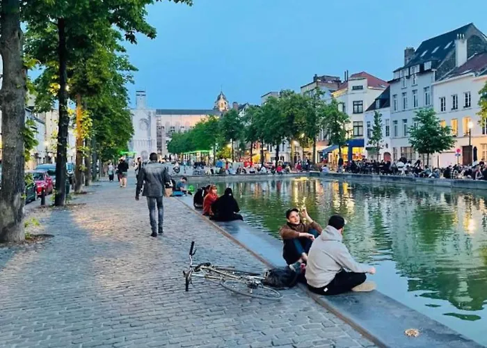 Down-town 1 Bedroom Flat Apartment Brussels