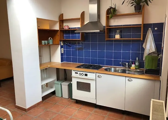 Cozy & Comfy House In Forest! Brüksel