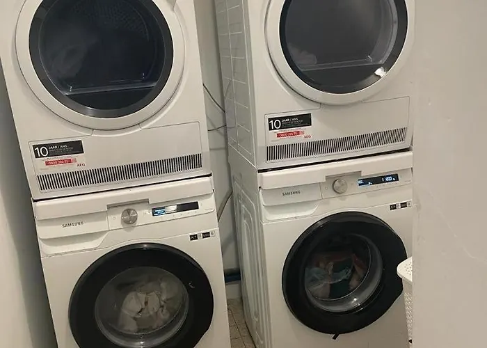 Apartament Gare Du Midi