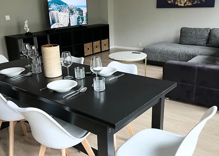 Beautiful One Bedroom Flat Flagey