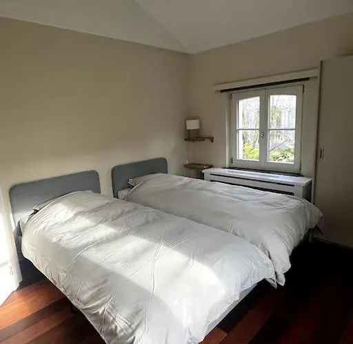 Charmante Maison Dans Un Coin De Verdure A Boitsfort