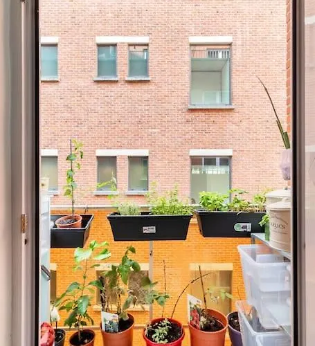 Апартаменты European Heart 2-bedroom Flat. *