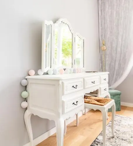 European Heart 2-bedroom Flat.