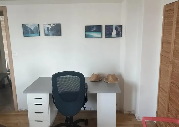 Charming In Etterbeek 70 M² With Balcony Brussels