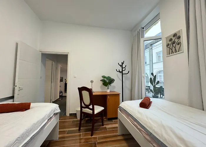 Lägenhet Grand Place Apartement *