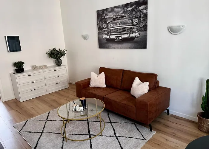 Cozy South-up And Ground * بروكسل