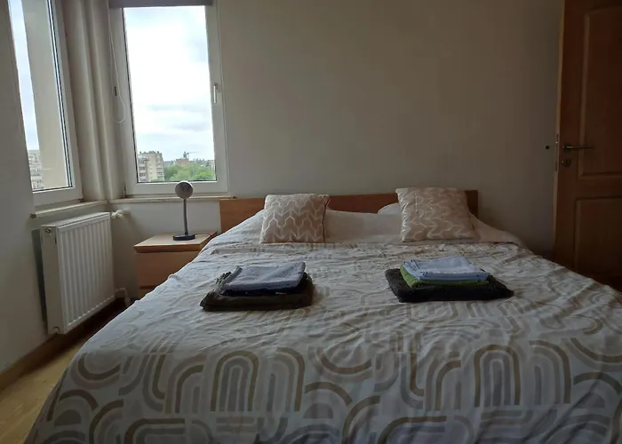 Charming In Etterbeek 70 M² With Balcony Apartment