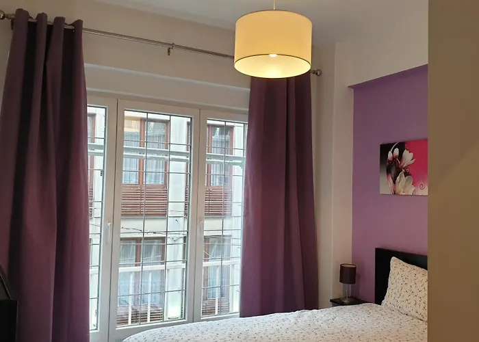 Chez Esmara Et Philippe Bruselas