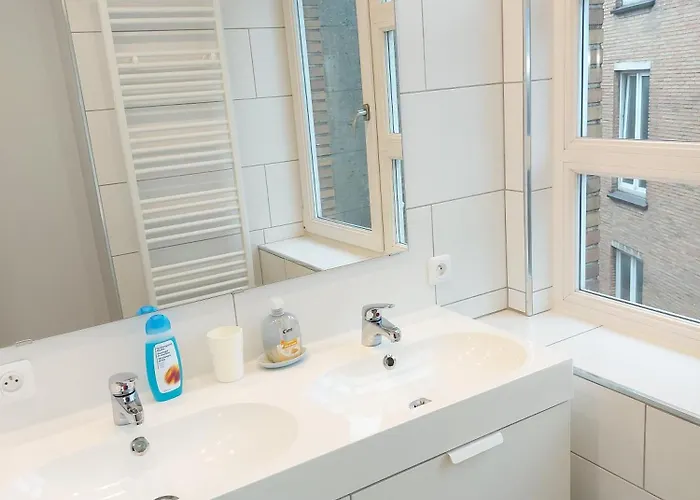 Apartman Chez Esmara Et Philippe Brüsszel