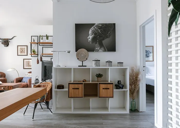 Апартаменты New Charming Grand Place Брюссель