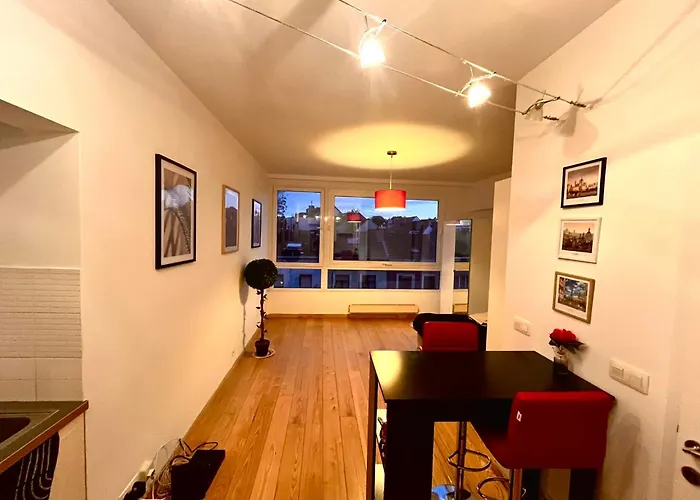 Charmant Studio - Quartier Chatelain