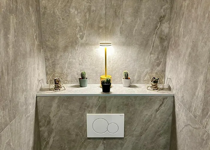 Urbanstay - Jacqmain Downtown