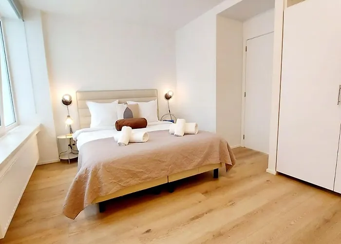 New Luxe Grand Place