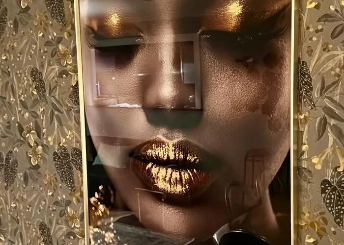 Hearth Of Gateway Apartman *