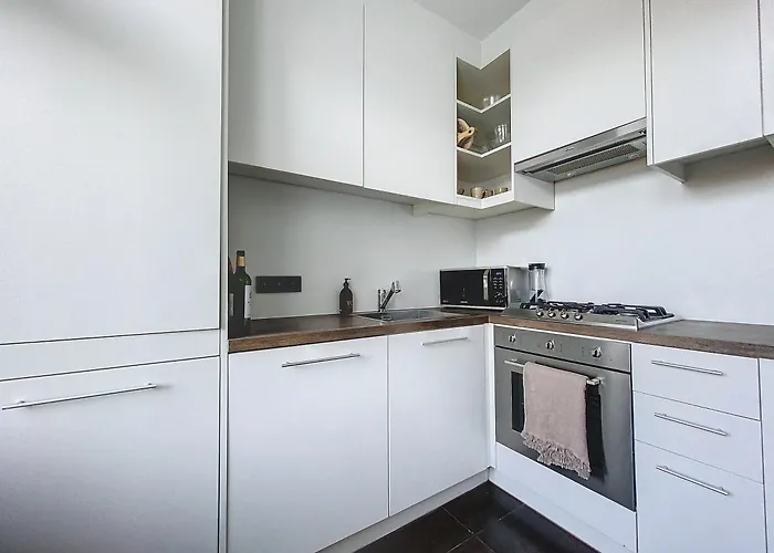 Churchill - Brugmann Square