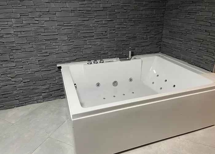 Jungle Romantic - Private Jacuzzi - アパート *