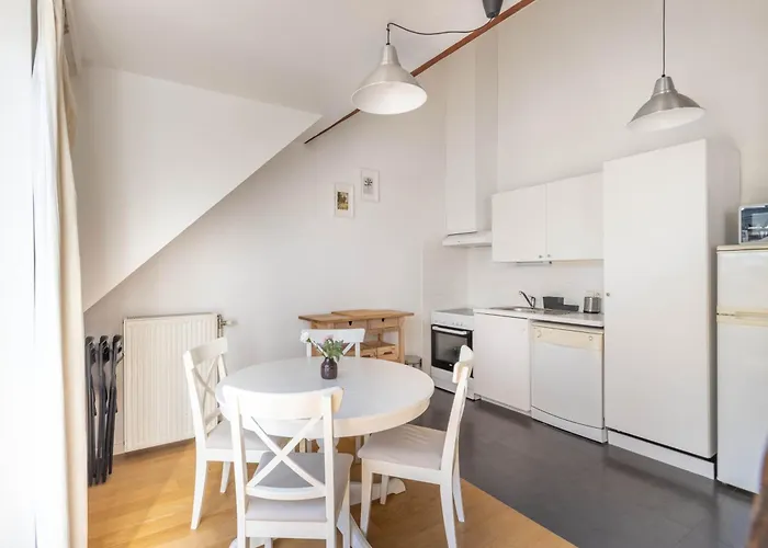 Elegance Cinquantenaire