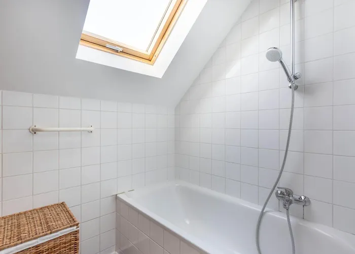 Elegance Cinquantenaire Daire