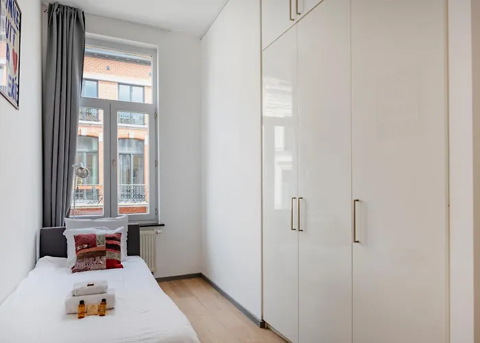 Lejlighed Flagey Elegant *