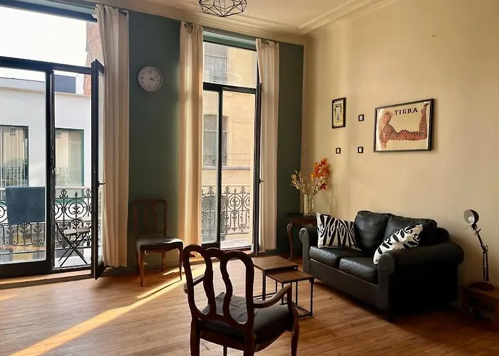 Apartment Nina's Place In The Center