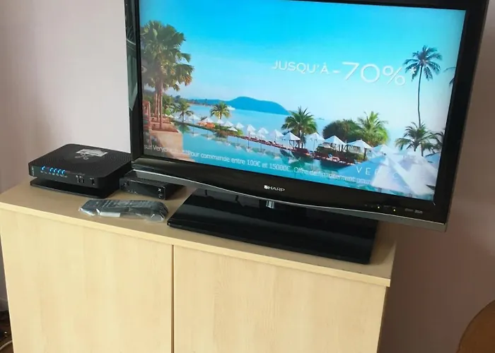 солнечная комфортная студия в андерлехт с лифтом * Bruxelas