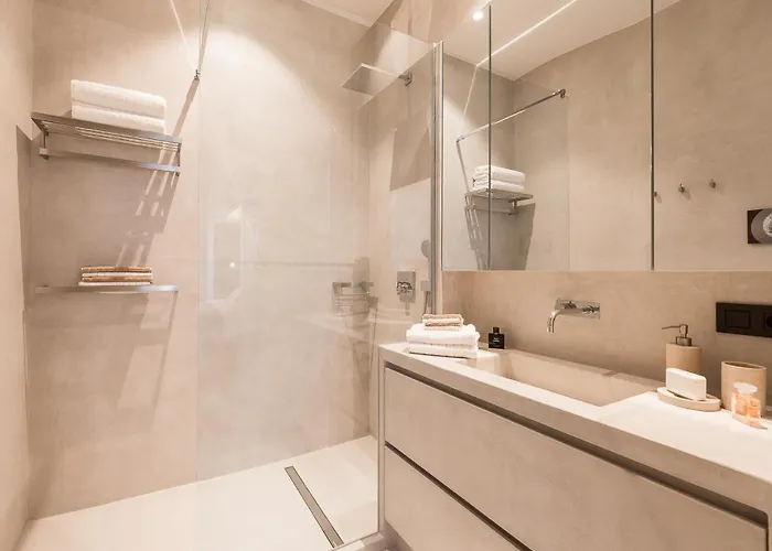 Modern 1br - 90 Sqm Apartment Brüssel