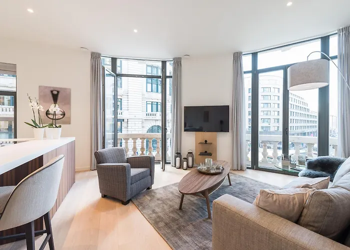 Modern 1br - 90 Sqm Apartamento