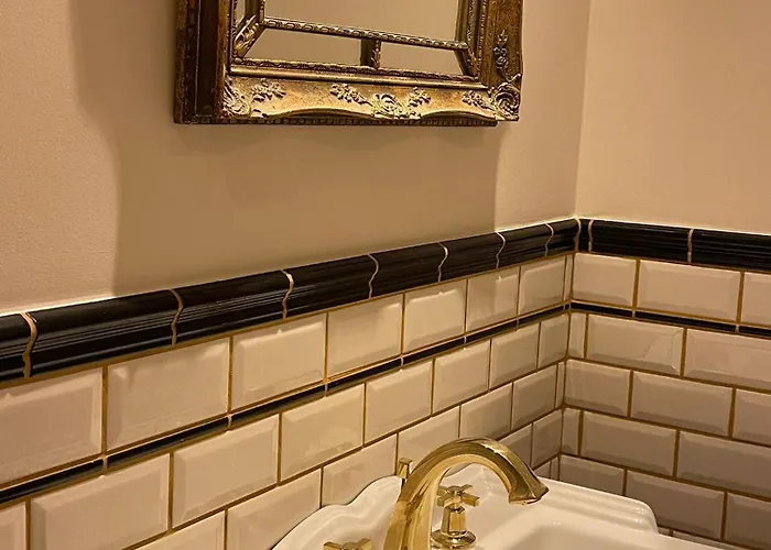 La Petite Foret Art Deco In * Брюссель