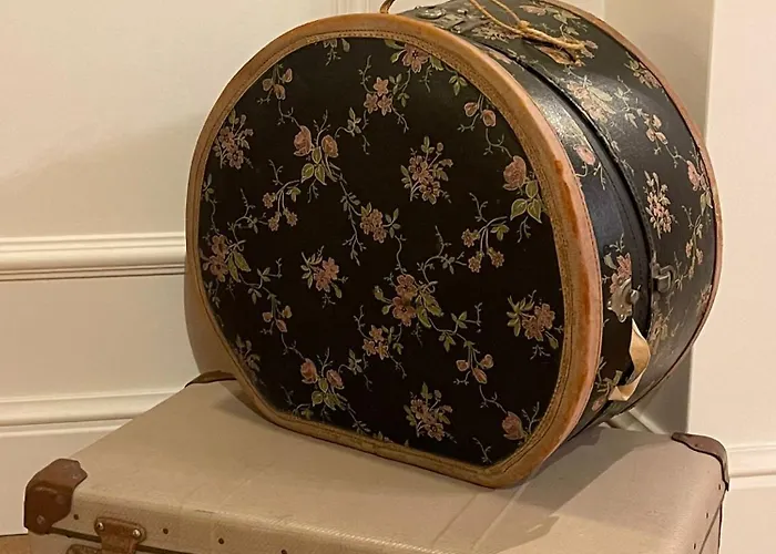 La Petite Foret Art Deco In * Брюссель