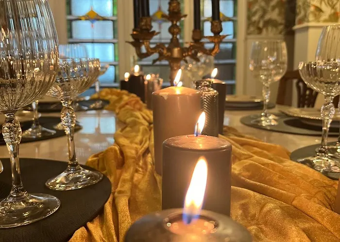 La Petite Foret Art Deco In Брюссель