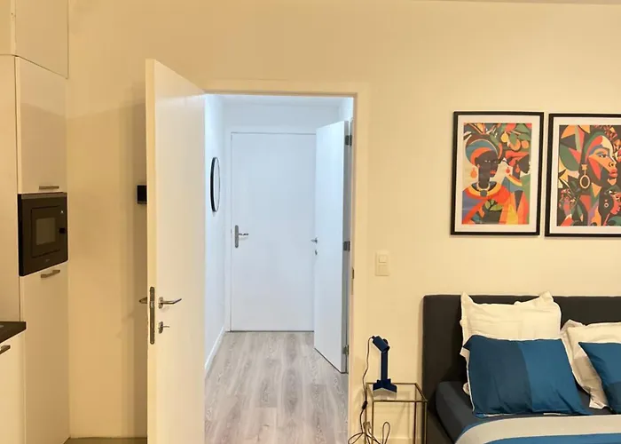 Alloggio in famiglia Center Tours Et Taxi *