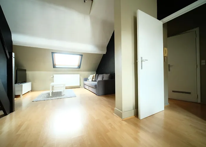 Prestige - Uptown Apartment *