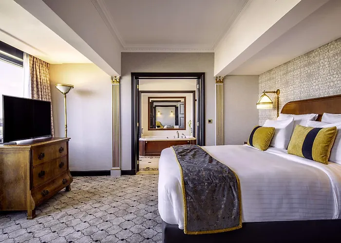 Barsey By Warwick Brüsszel