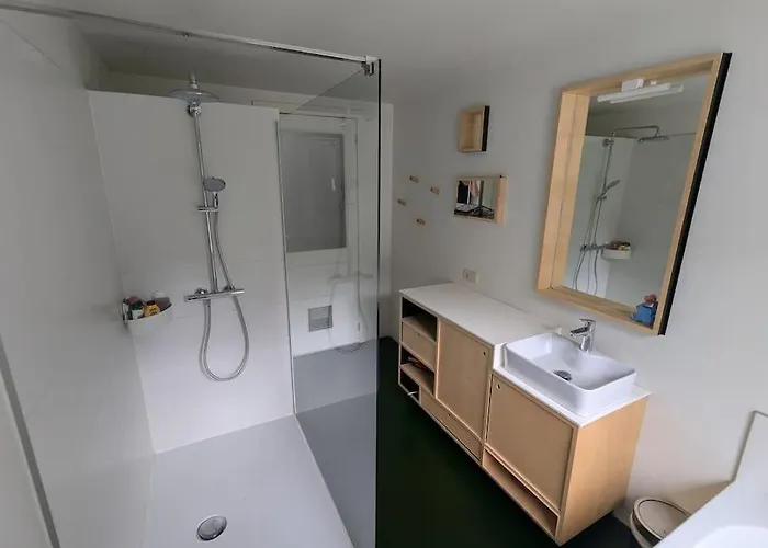 아파트 Charming House With Garden 브뤼셀