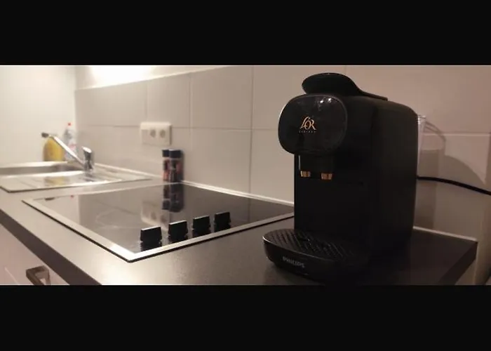 With Balcony In Center *