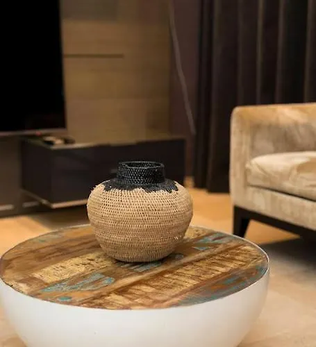 Villa Authentic Belgian Home, Downtown Brussel