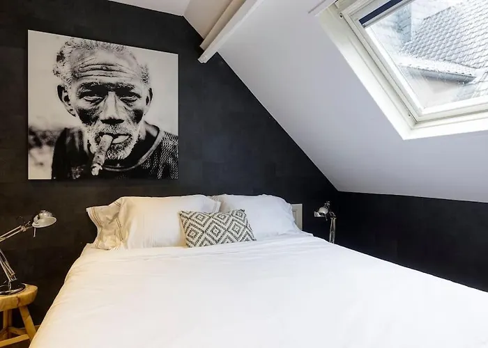 Authentic Belgian Home, Downtown 别墅 *