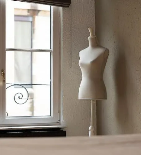 Authentic Belgian Home, Downtown Willa Bruksela