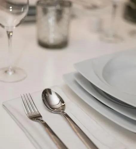 Authentic Belgian Home, Downtown * Brussel